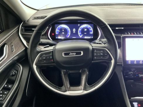 Certified 2022 Jeep Grand Cherokee L Limited image 11