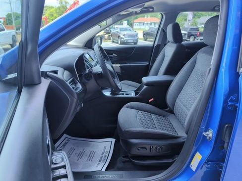 Used 2024 Chevrolet Equinox LT w/ LPO, Cargo Package FWD image 11