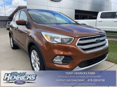Used 2017 Ford Escape SE w/ SE Cold Weather Package
