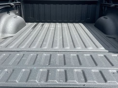 Used 2025 RAM 1500 Big Horn AWD/4WD image 21