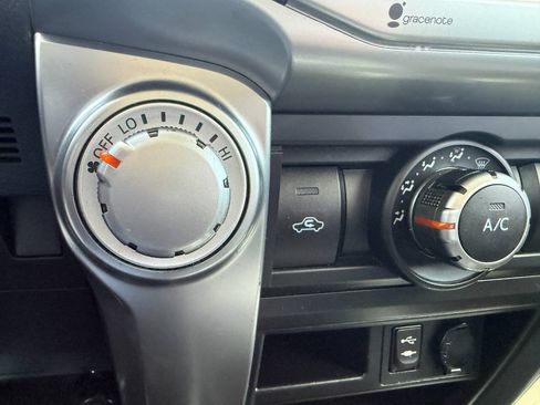 Used 2015 Toyota 4Runner SR5 Premium AWD/4WD image 45