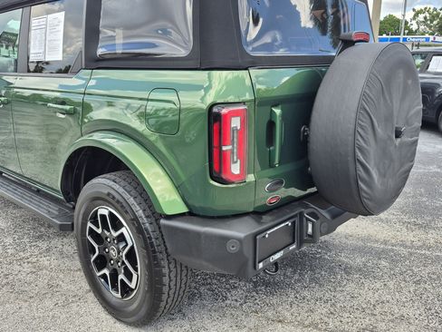 Used 2022 Ford Bronco Outer Banks AWD/4WD image 11