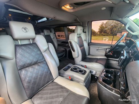 Used 2021 GMC Savana 2500 LS w/ Enhanced Convenience Package RWD image 47