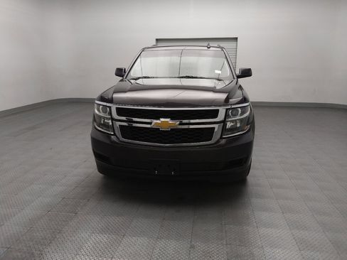 Used 2016 Chevrolet Suburban LS RWD image 15
