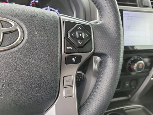 Used 2021 Toyota 4Runner SR5 Premium RWD image 22