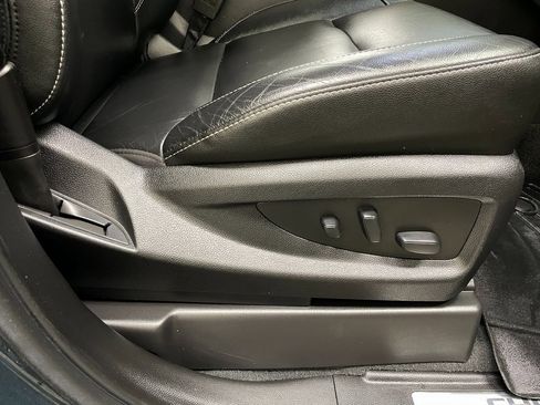 Used 2020 Chevrolet Tahoe LT image 38