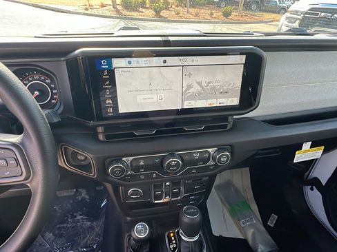 New 2026 Jeep Gladiator Sport image 26