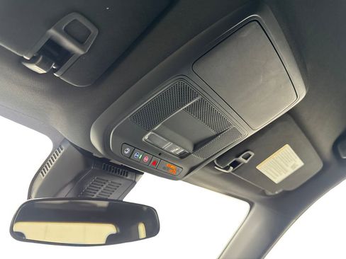 Used 2025 Chevrolet Equinox LT FWD image 72