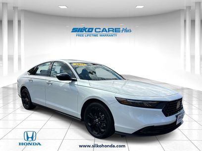 Used 2025 Honda Accord SE