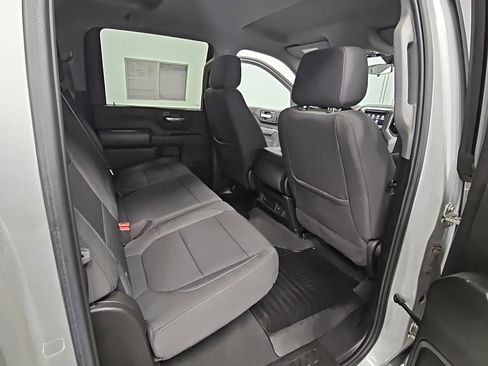 Used 2022 Chevrolet Silverado 2500 Custom w/ Custom Convenience Package image 28