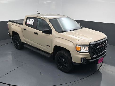 Used 2022 GMC Canyon AT4 image 14