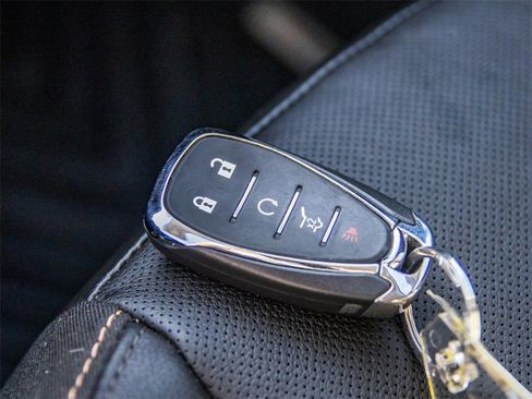 Used 2021 Chevrolet Equinox LT image 33