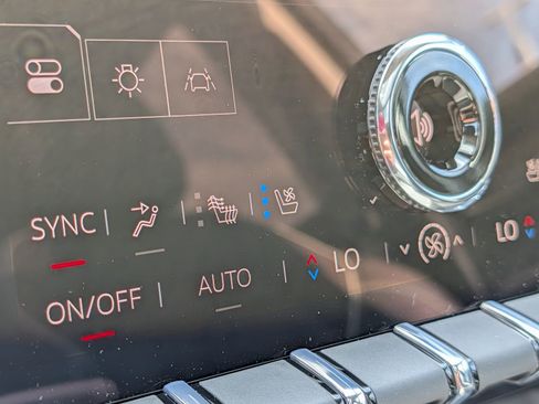 New 2026 GMC Terrain Denali AWD/4WD image 15
