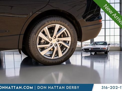 Used 2023 Chevrolet Equinox Premier AWD/4WD image 43