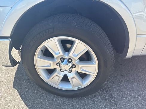 Used 2012 Ford F150 Lariat w/ Lariat Plus Pkg RWD image 11