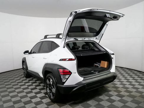 Used 2024 Hyundai Kona SEL FWD image 29