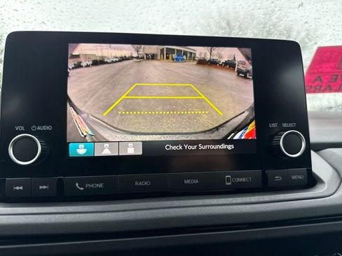 Certified 2024 Honda Accord LX image 33