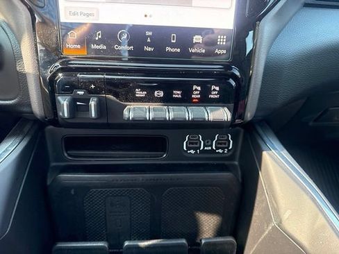 Used 2024 RAM 3500 Laramie w/ Night Edition AWD/4WD image 15