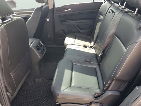 Used 2021 Volkswagen Atlas SE image 20