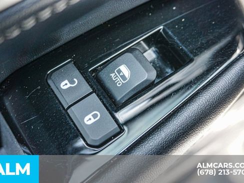 Used 2023 Jeep Wagoneer Series II image 56