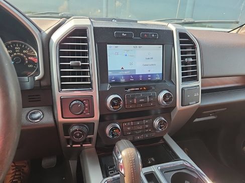 Used 2019 Ford F150 King Ranch w/ Equipment Group 601A Luxury AWD/4WD image 11