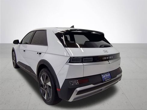 New 2026 Hyundai Ioniq 5 SEL AWD/4WD image 10
