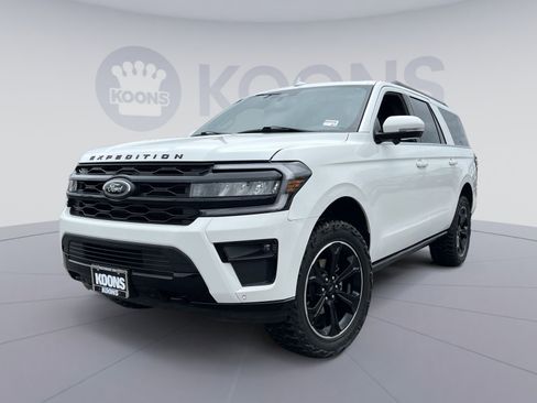 Used 2024 Ford Expedition Max Limited AWD/4WD image 1