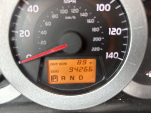 Used 2007 Toyota RAV4 Limited FWD image 18