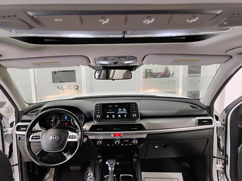 Used 2021 Kia Telluride S image 18