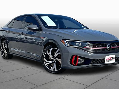 Used 2024 Volkswagen Jetta GLI Autobahn image 2