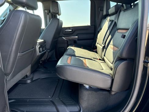 Used 2023 GMC Sierra 2500 AT4 w/ AT4 Preferred Package image 22