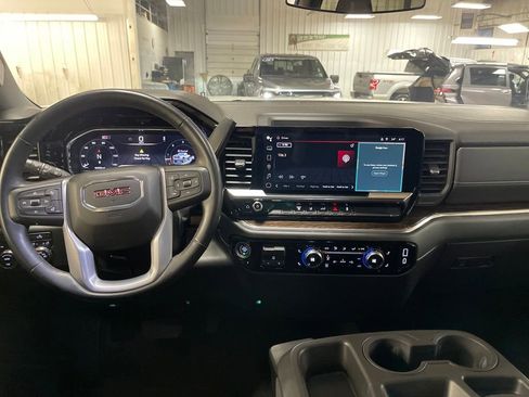 Certified 2024 GMC Sierra 2500 SLE w/ Preferred Package image 13