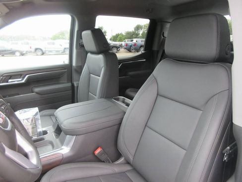 New 2026 GMC Sierra 1500 SLT w/ SLT Premium Package image 14