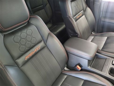 Used 2023 Nissan Frontier PRO-4X w/ Pro-4X Premium Package image 22