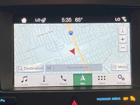 Used 2018 Ford Explorer Sport image 34