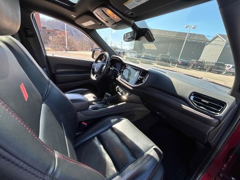 Used 2024 Dodge Durango GT image 34