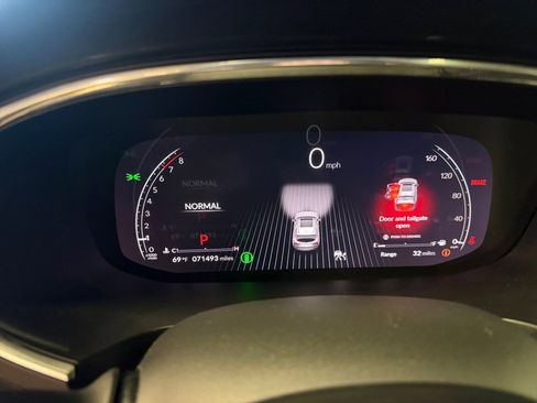 Used 2022 Acura MDX w/ Technology Package image 14