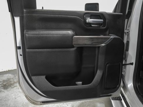 Used 2022 Chevrolet Silverado 2500 LTZ w/ LTZ Convenience Package AWD/4WD image 44