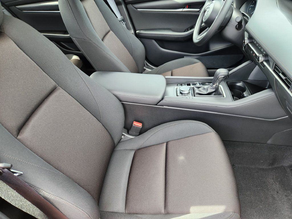 New 2026 MAZDA MAZDA3 s FWD image 5