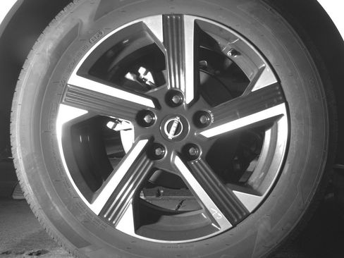 Used 2025 Nissan Sentra SV FWD image 15