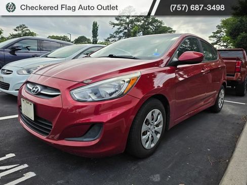 Used 2017 Hyundai Accent SE FWD image 1