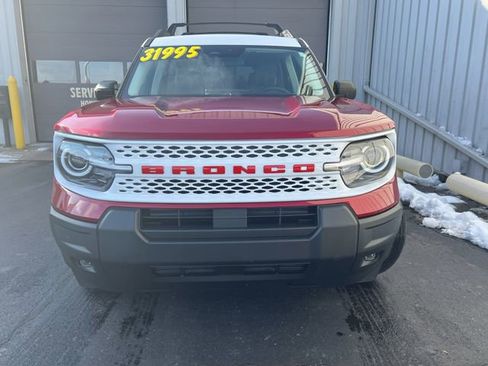 Used 2025 Ford Bronco Sport Heritage w/ Convenience Package image 3