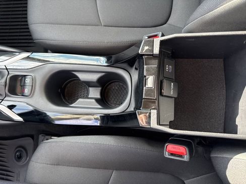 Used 2022 Toyota Corolla LE image 27