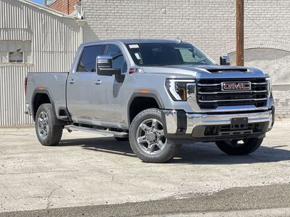 New 2025 GMC Sierra 2500 SLT w/ SLT Premium Package