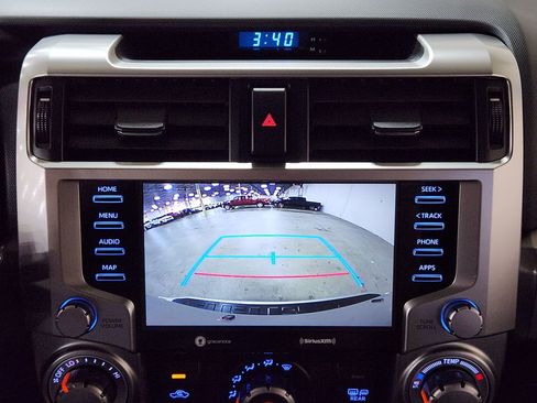 Used 2021 Toyota 4Runner SR5 image 39