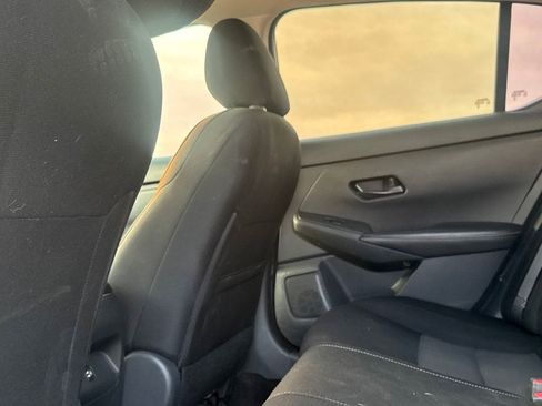 Used 2024 Nissan Sentra SV FWD image 35
