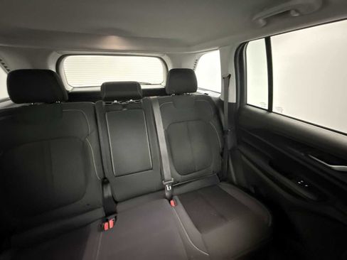 Used 2024 Jeep Grand Cherokee Laredo AWD/4WD image 14