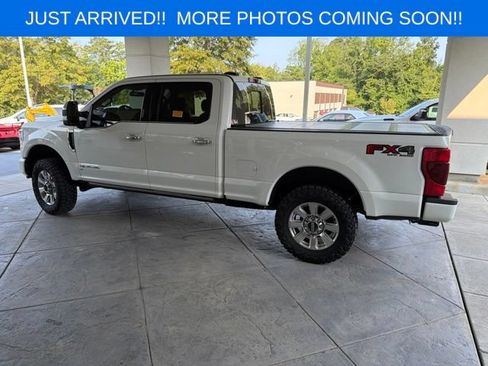 Used 2022 Ford F250 Platinum AWD/4WD image 4