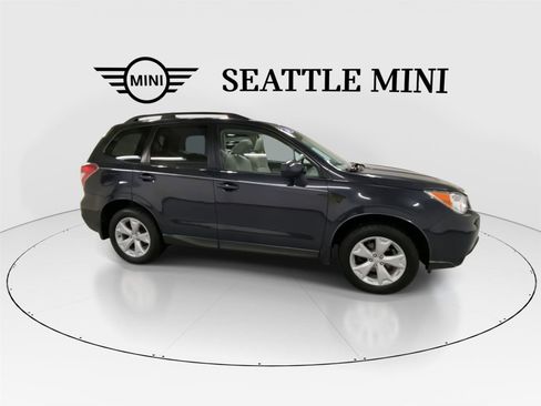 Used 2016 Subaru Forester 2.5i Premium w/ All-Weather Package image 12