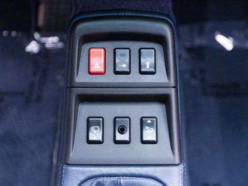 Used 1996 Porsche 911 image 70